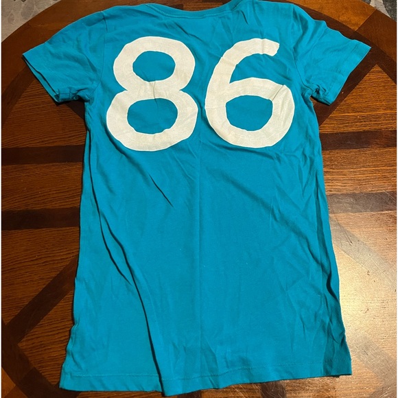 Victoria’s Secret PINK V Neck Tee Shirt - Picture 5 of 5